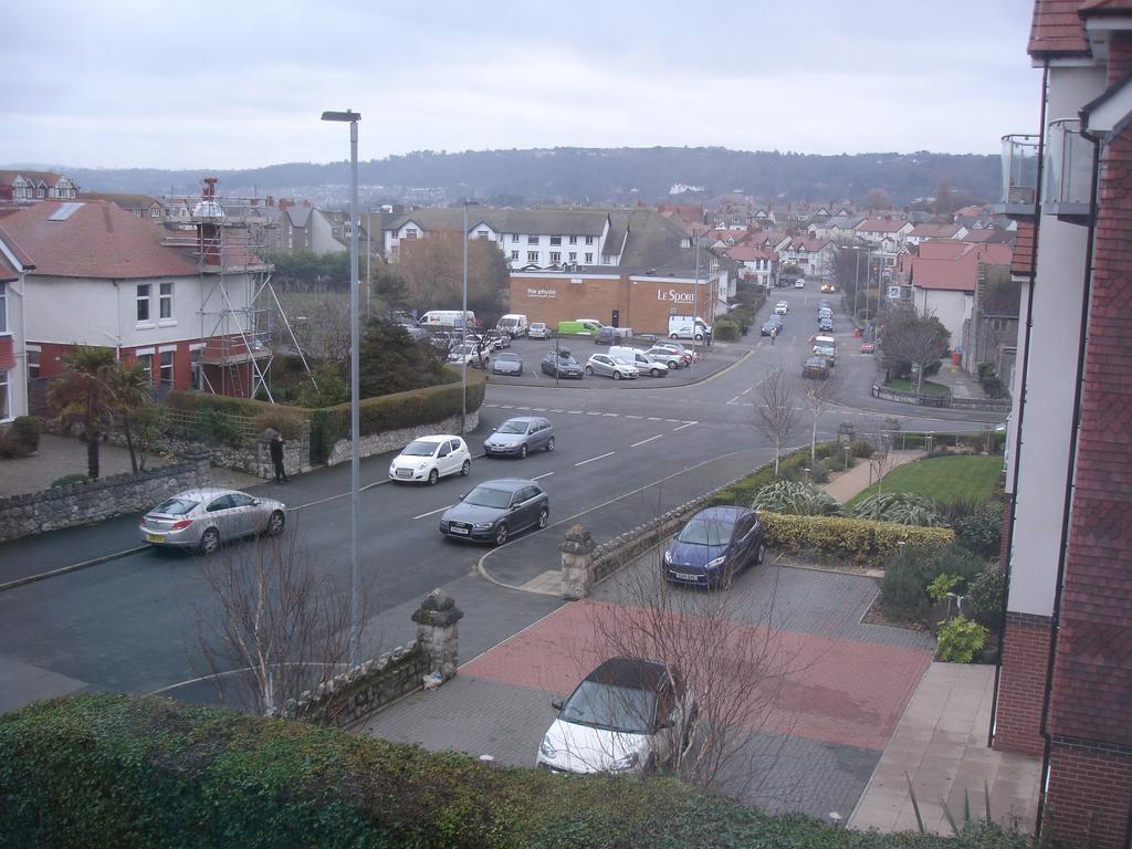 Beachmount Holiday Apartments Rhôs-on-Sea المظهر الخارجي الصورة